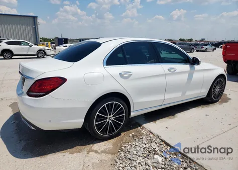 2021 Mercedes-Benz C 300 from USA, damaged, VIN W1KWF8DB2MR645078